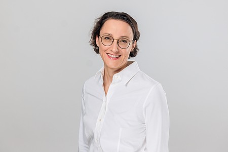 Portraitbild von Dr. Mattea Reinisch