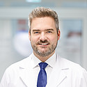 Dr. med. Manuel Neuberger