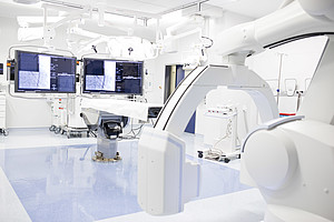 Hybrid-operating theatre