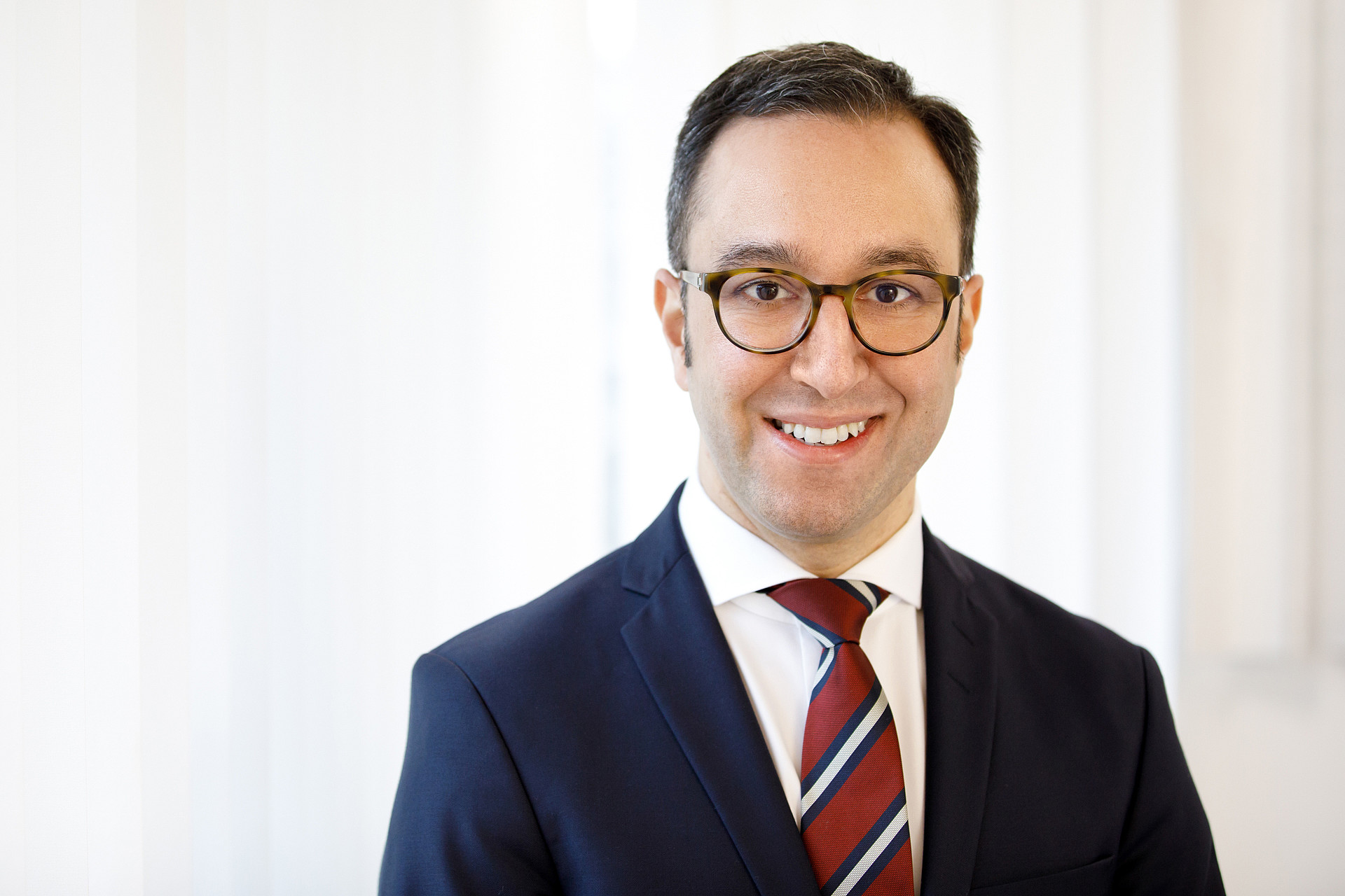 Nima Etminan, Direktor Neurochirurgische Klinik