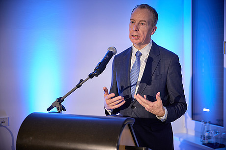 Prof. Dr. Stefan Schönberg am Rednerpult